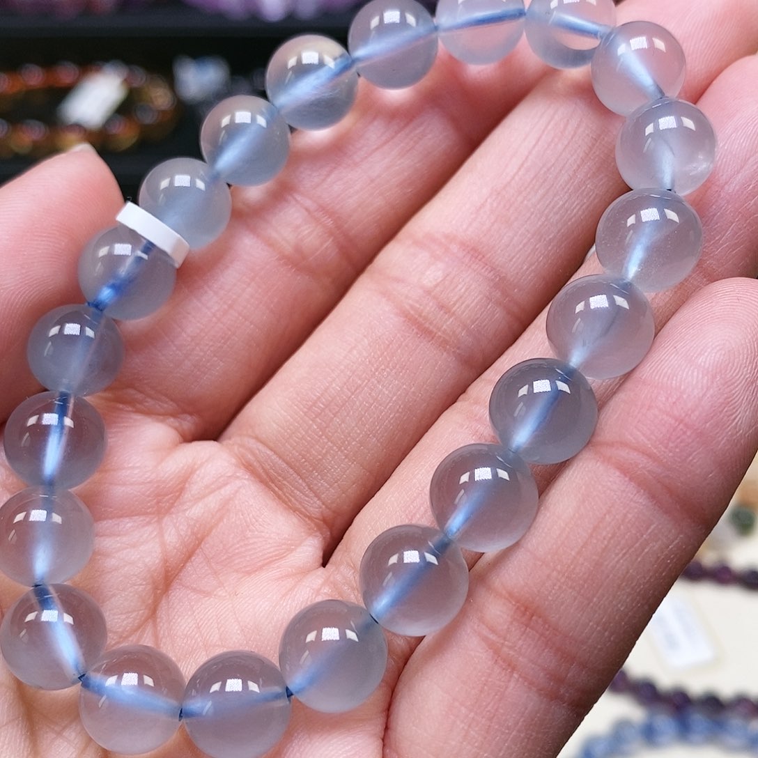 水晶手串未镶嵌蓝兔毛