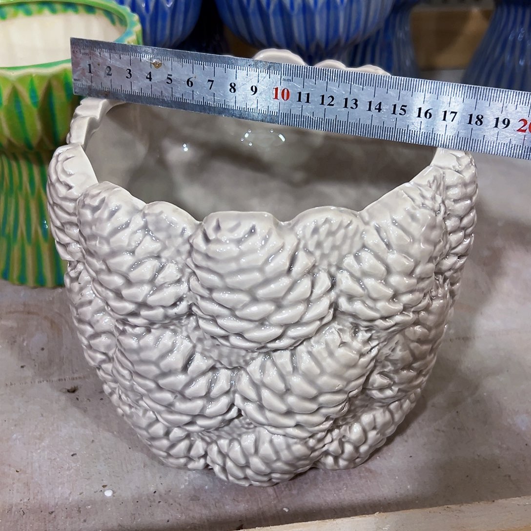 有孔外贸尾单陶瓷花盆凑单10米包邮