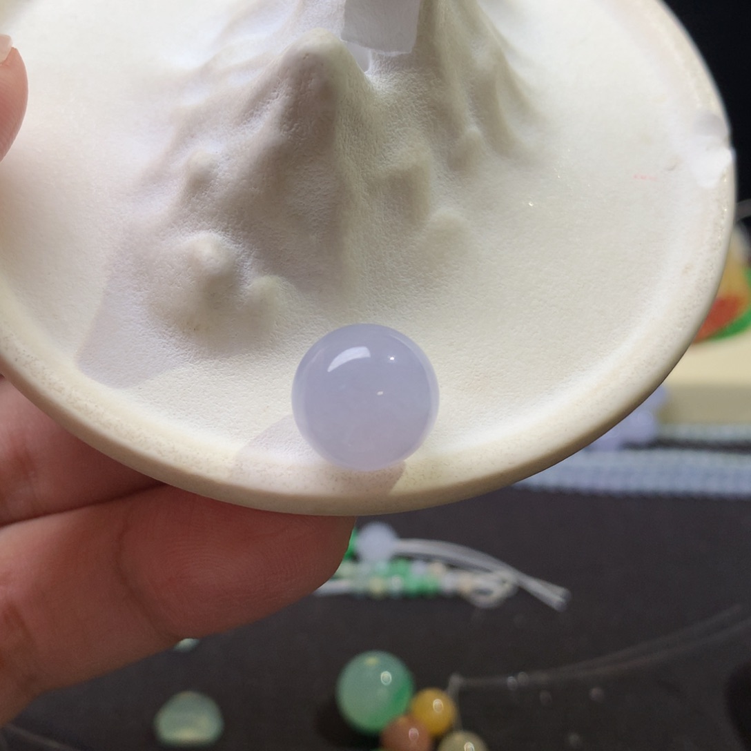 定制翡翠未镶嵌猪猪卡12.9