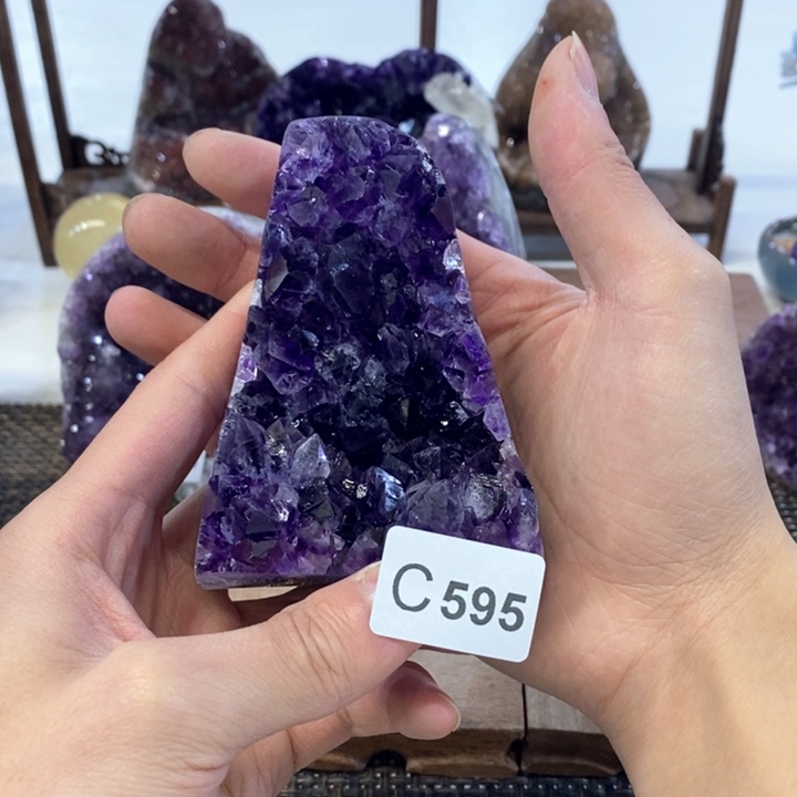 水晶摆件摆件未镶嵌栗