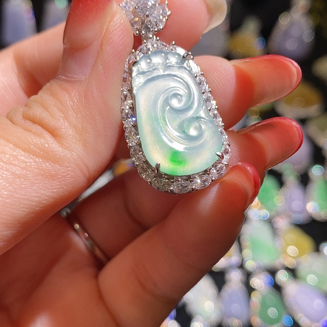 翡翠银S925镶嵌颈饰天然翡翠