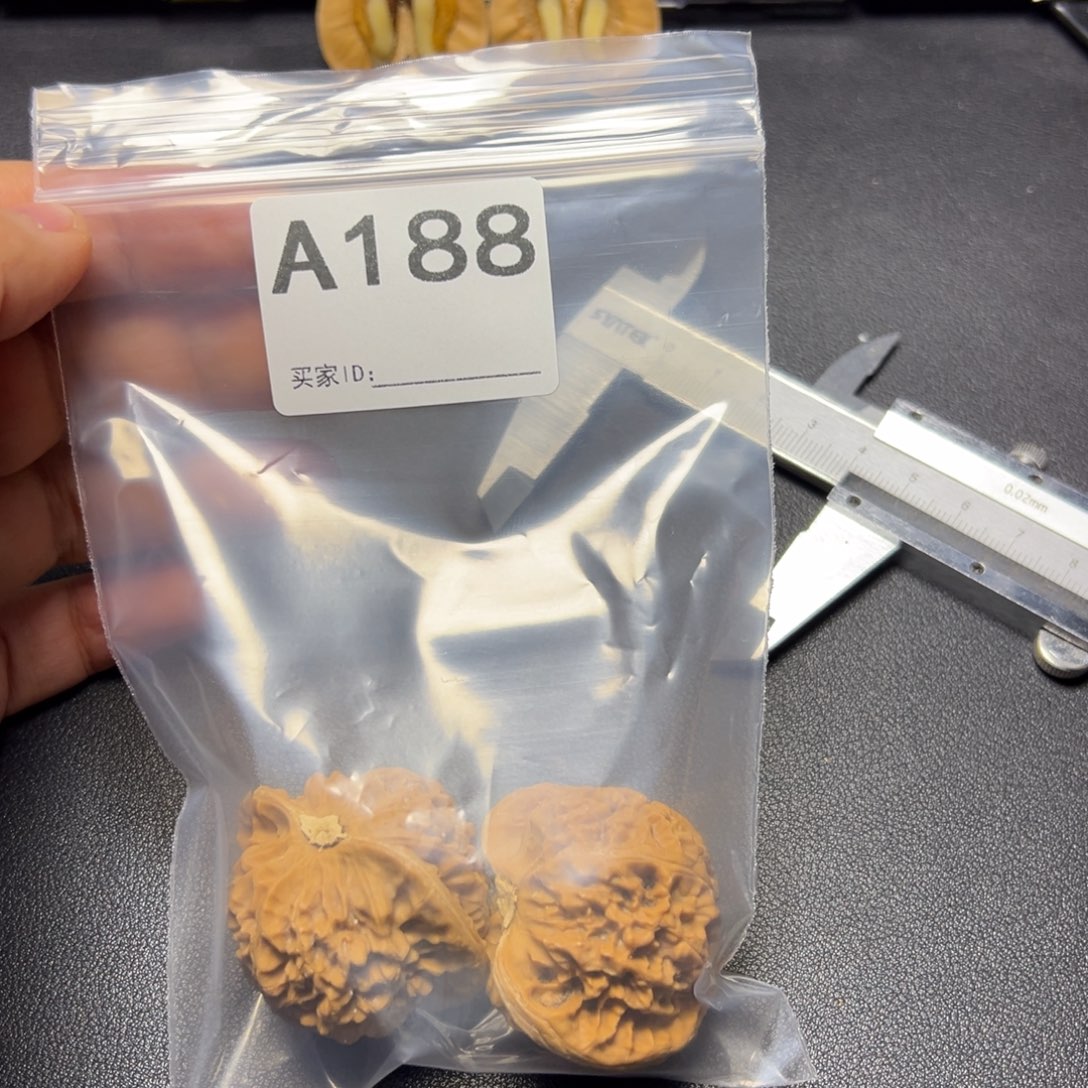 把件核桃哈哈哈哈