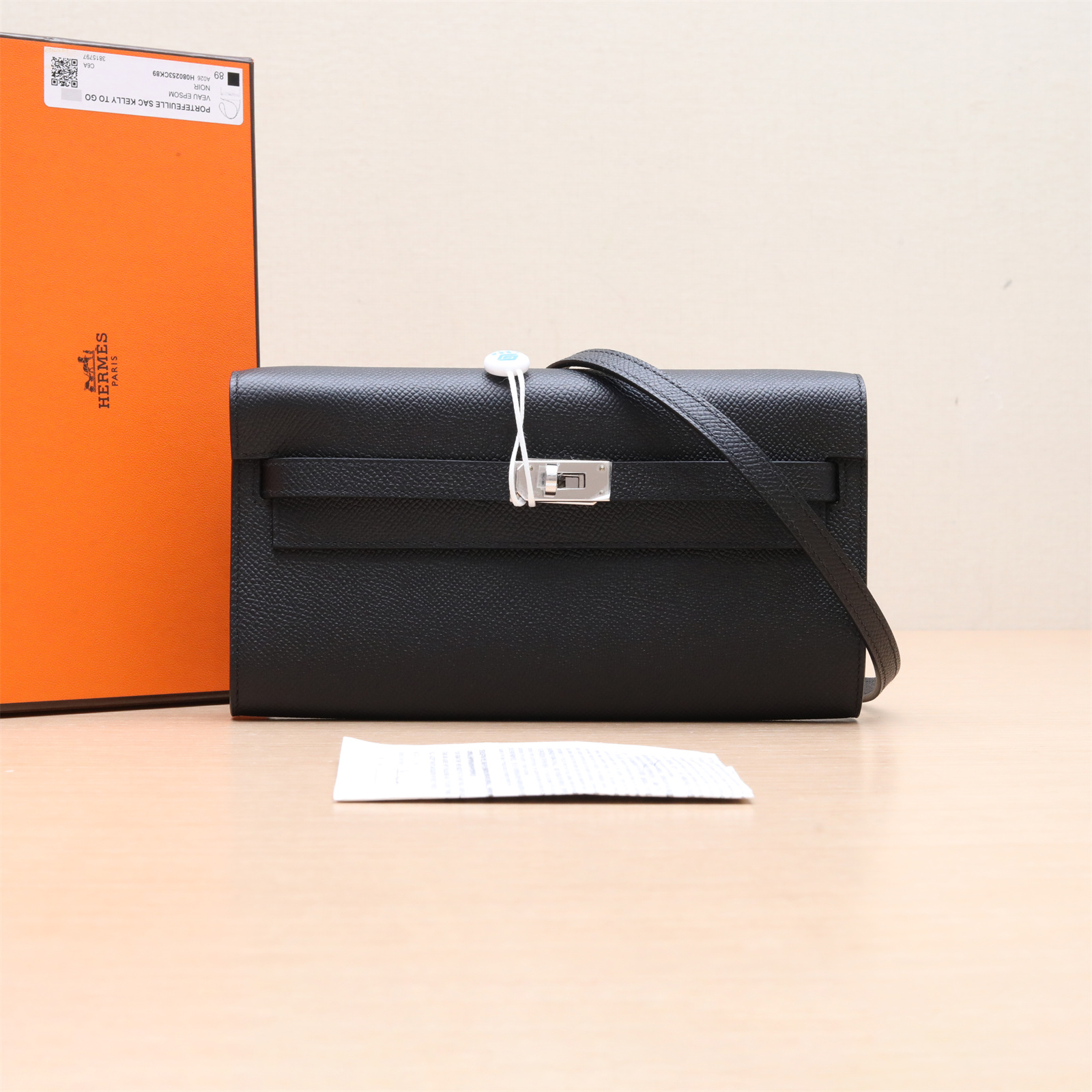 99新 Hermes/爱马仕 【小花念念】Kelly To Go 黑色 W刻 银扣包