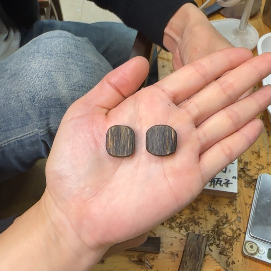 沉香吊坠素牌树心油虎斑紫棋