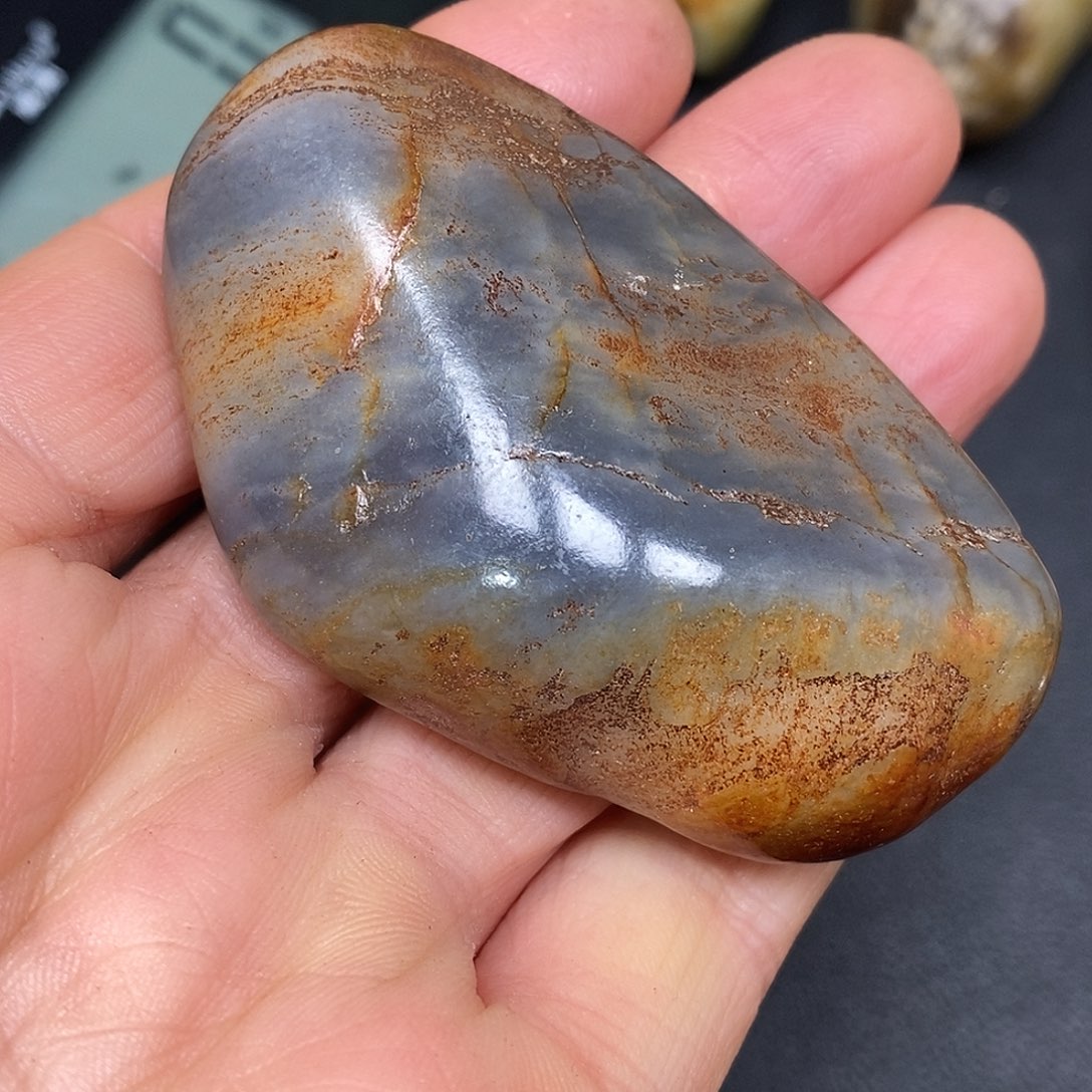 和田玉未镶嵌珠宝奇石