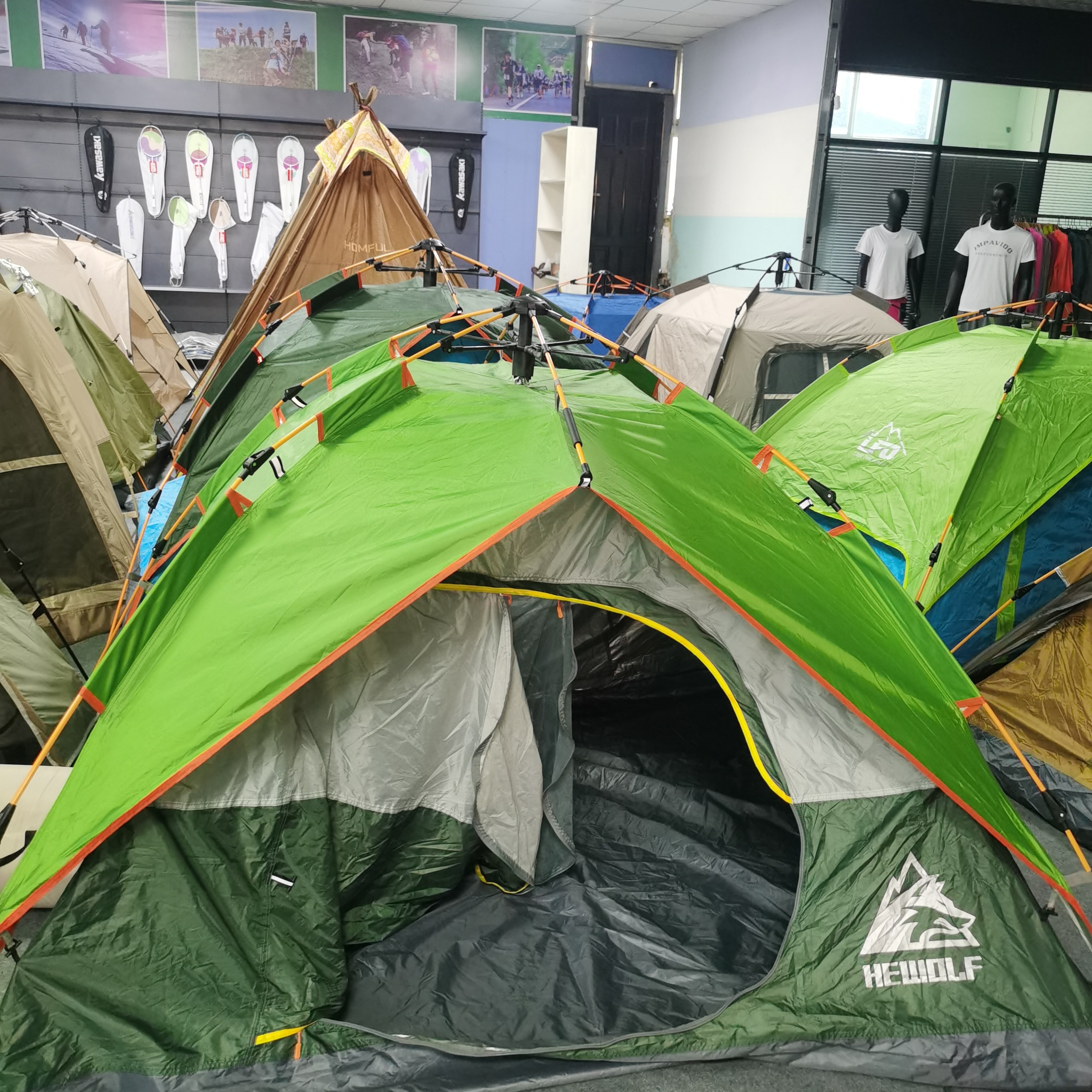 户外全自动速开帐篷加厚防雨防晒适合野营过夜的实用装备