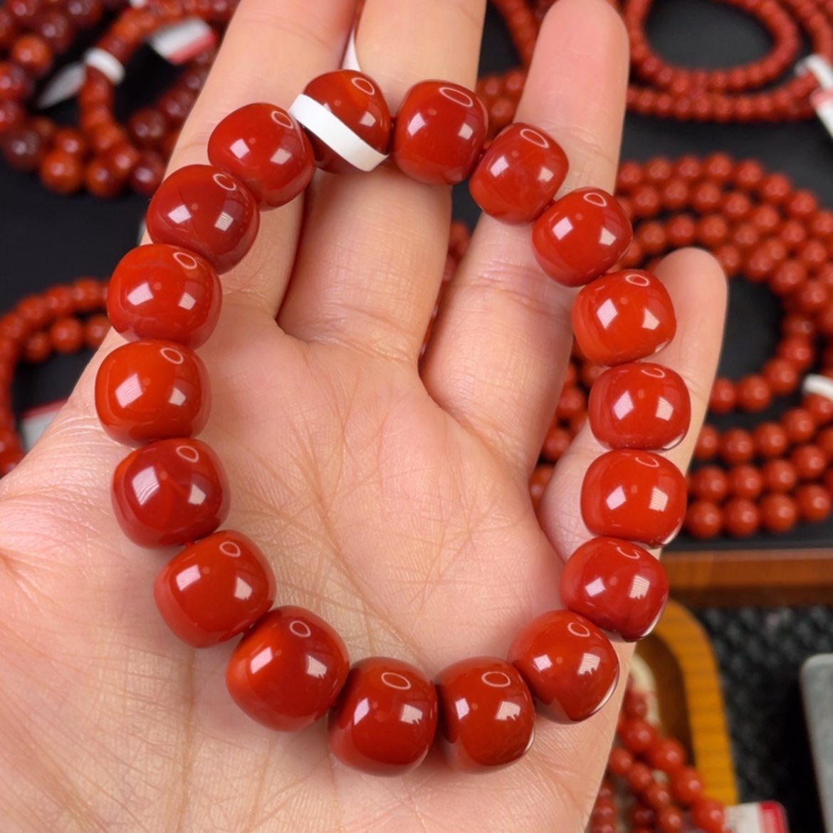 【闪购商品】南红玛瑙手链未镶嵌小****玩满肉满色花