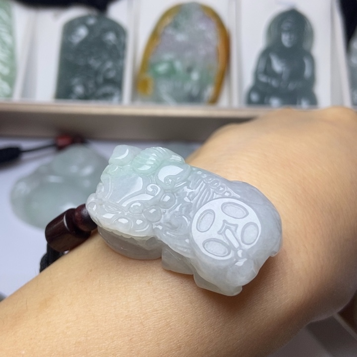 颈饰未镶嵌翡翠翡翠