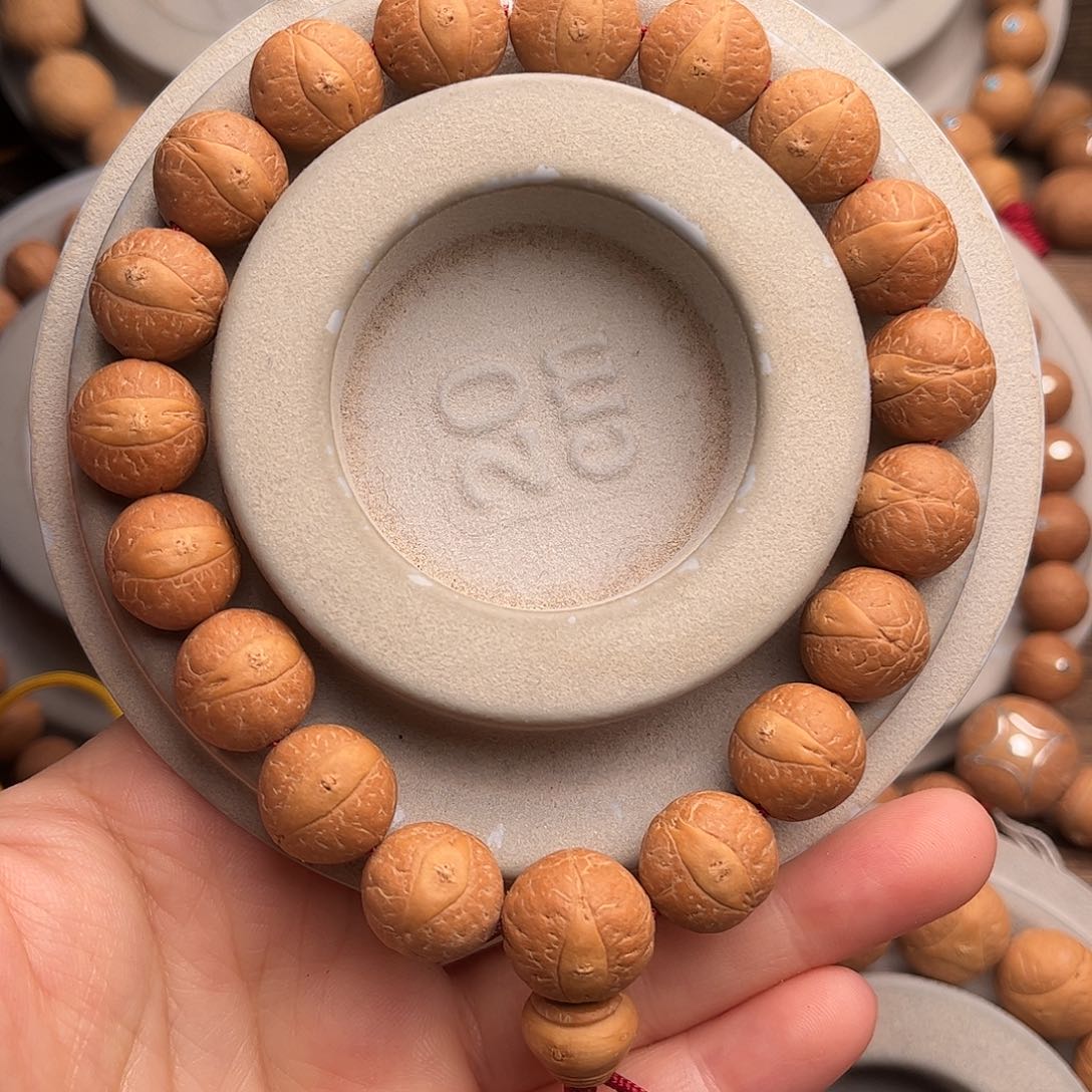 凤眼菩提手串13.5单圈