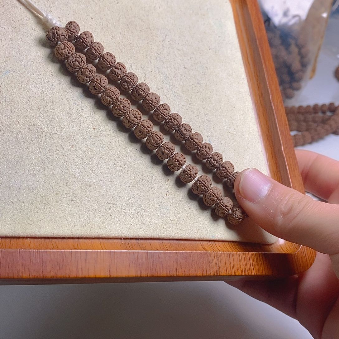 金刚菩提吊坠9mm树王