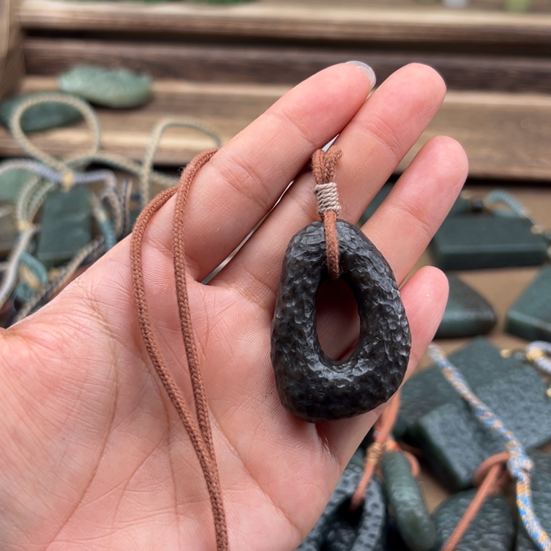 和田玉银S925镶嵌颈饰