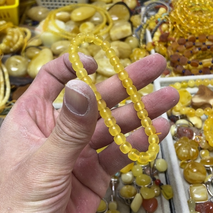 蜜蜡未镶嵌裸石多样性发货