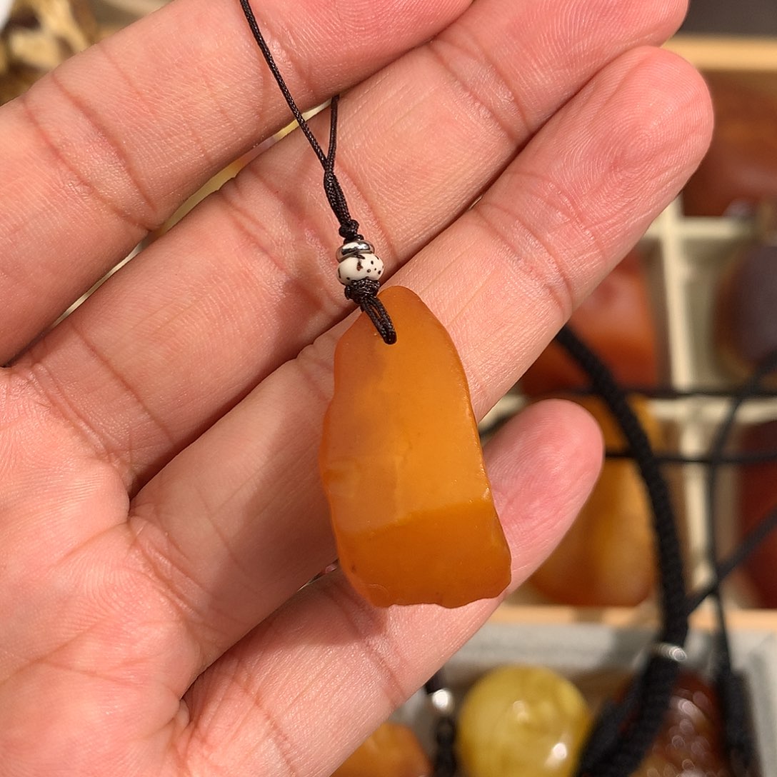 蜜蜡裸石未镶嵌你