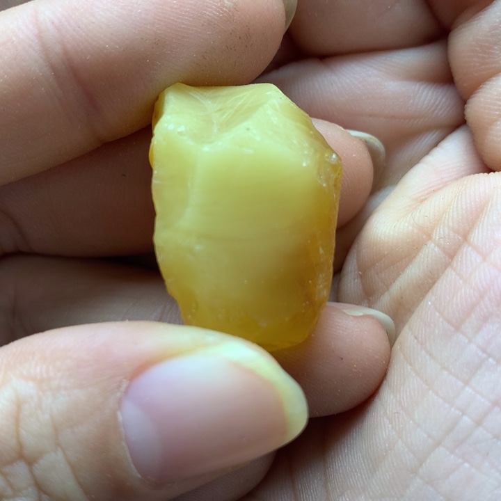 未镶嵌定制琥珀心****风蜜蜡工坊原石定制