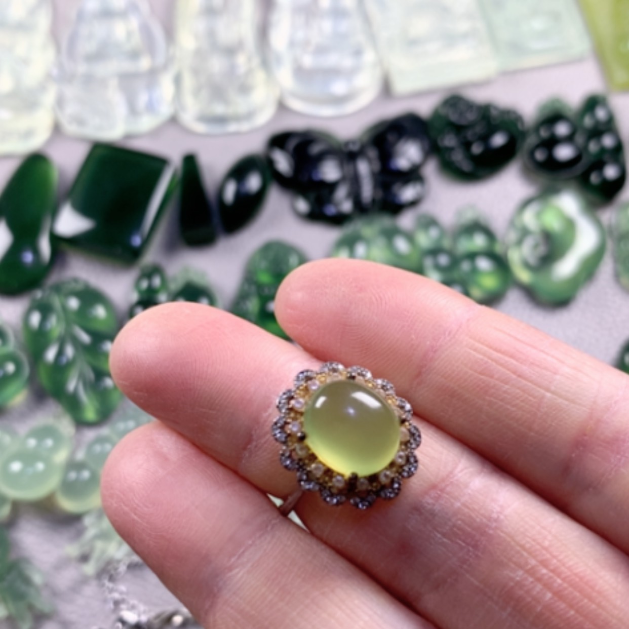 【闪购商品】蛇纹石玉岫玉未镶嵌