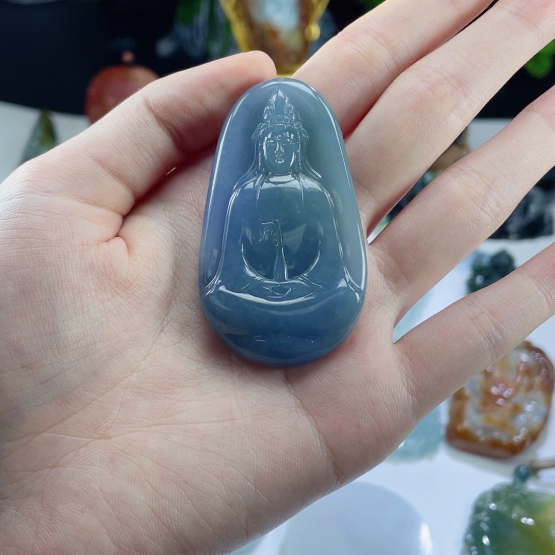 翡翠颈饰未镶嵌雯**宣