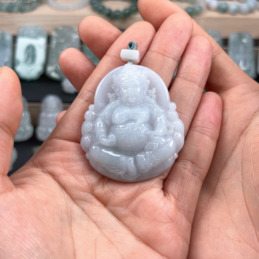 翡翠颈饰未镶嵌A****安黄财神