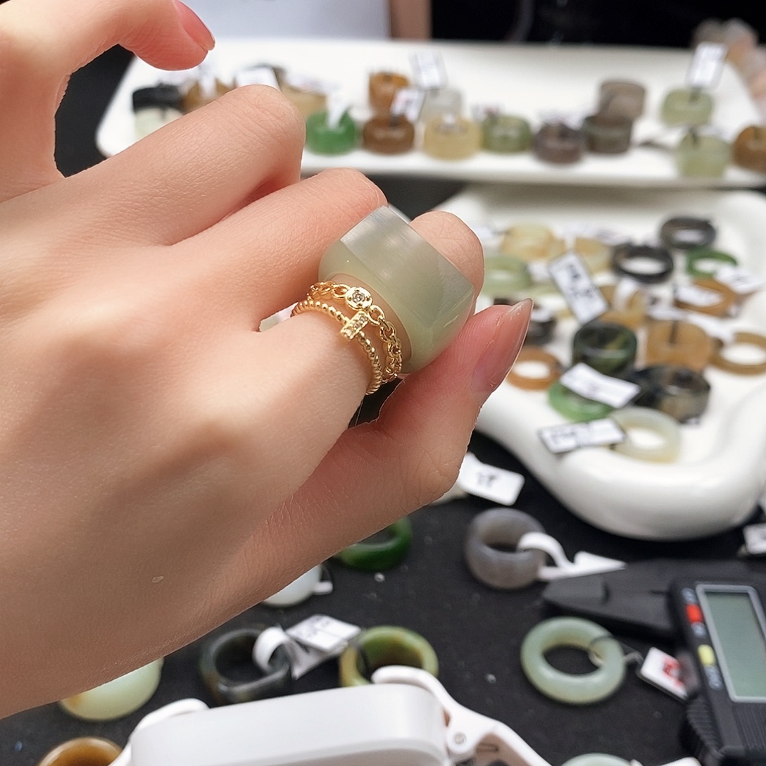 和田玉（糖玉）未镶嵌戒指k25 晴水马鞍 