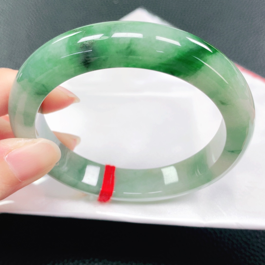 未镶嵌手镯翡翠57圈