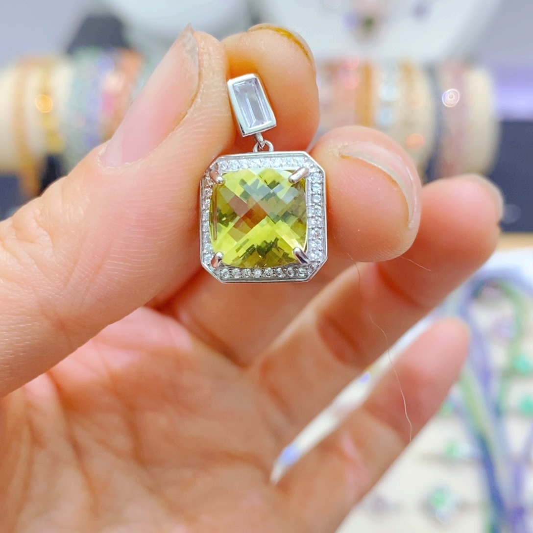 绿水晶吊坠(不含链)银S925镶嵌