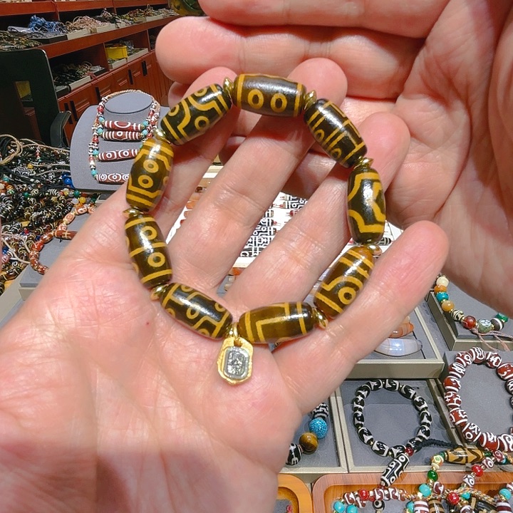 未镶嵌玛瑙/玉髓珠宝奇石