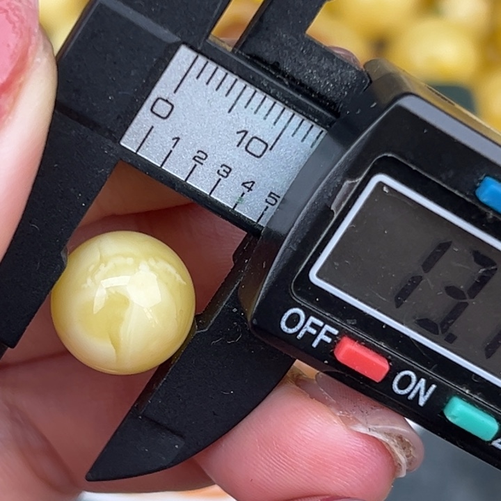 琥珀裸石未镶嵌蜜蜡1152