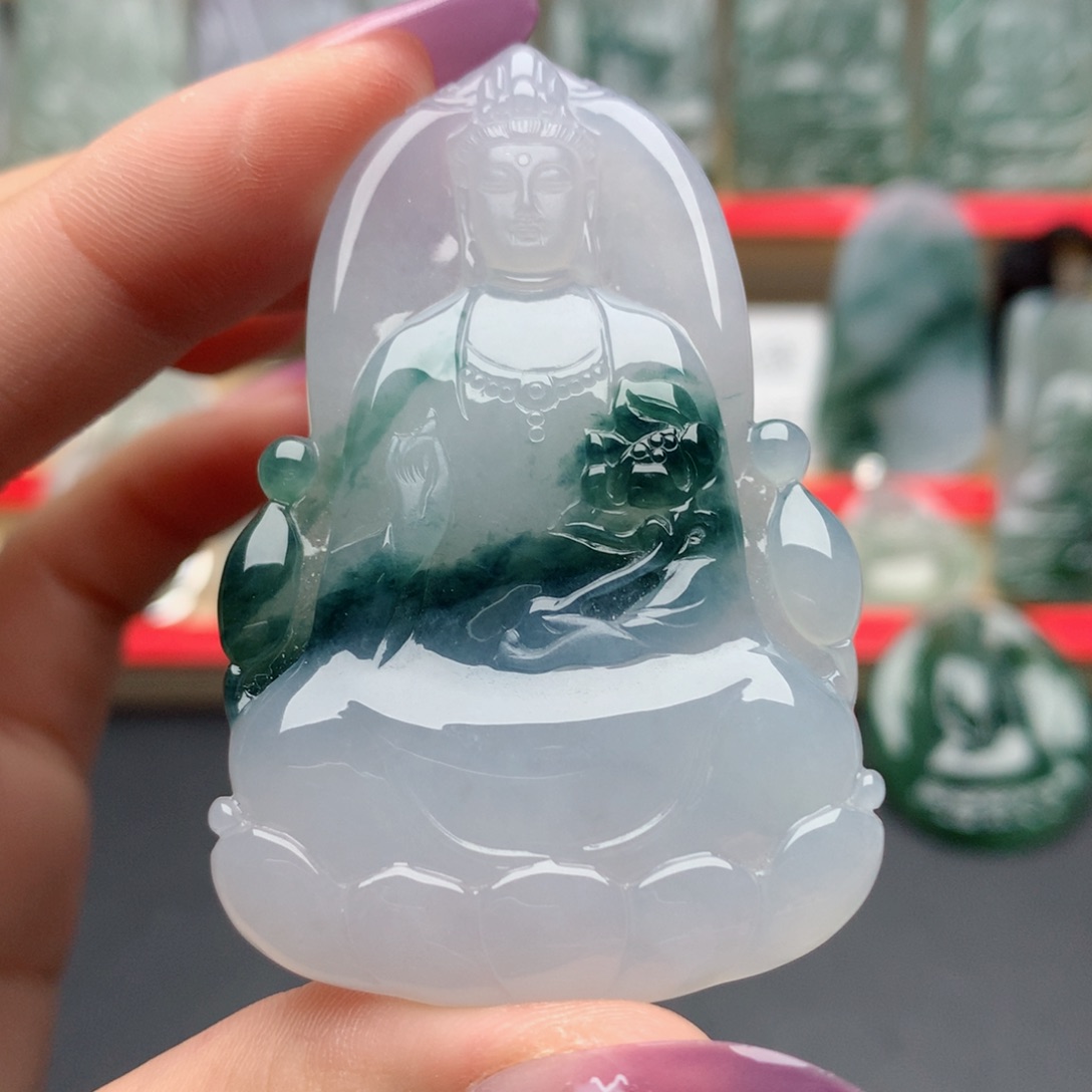 大****颈饰未镶嵌翡翠素衣观音