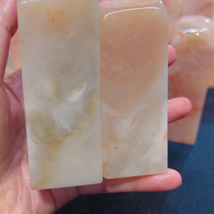 老挝石大****山老挝精品素章