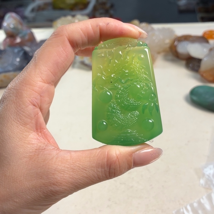 玛瑙/玉髓未镶嵌吊坠(不含链)