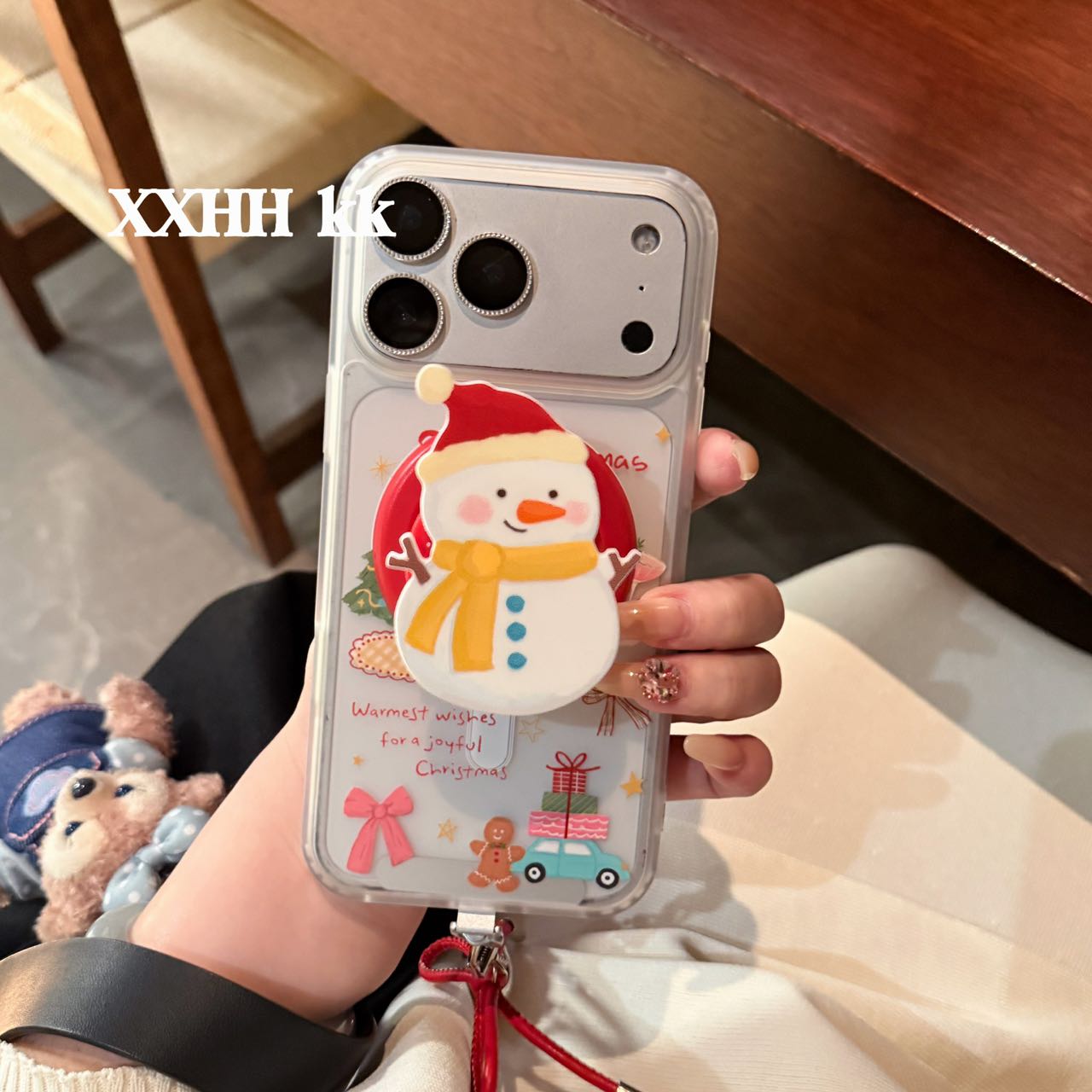 肤感小众卡通圣诞树雪人图案仿木质磨砂支架适用苹果多款手机壳