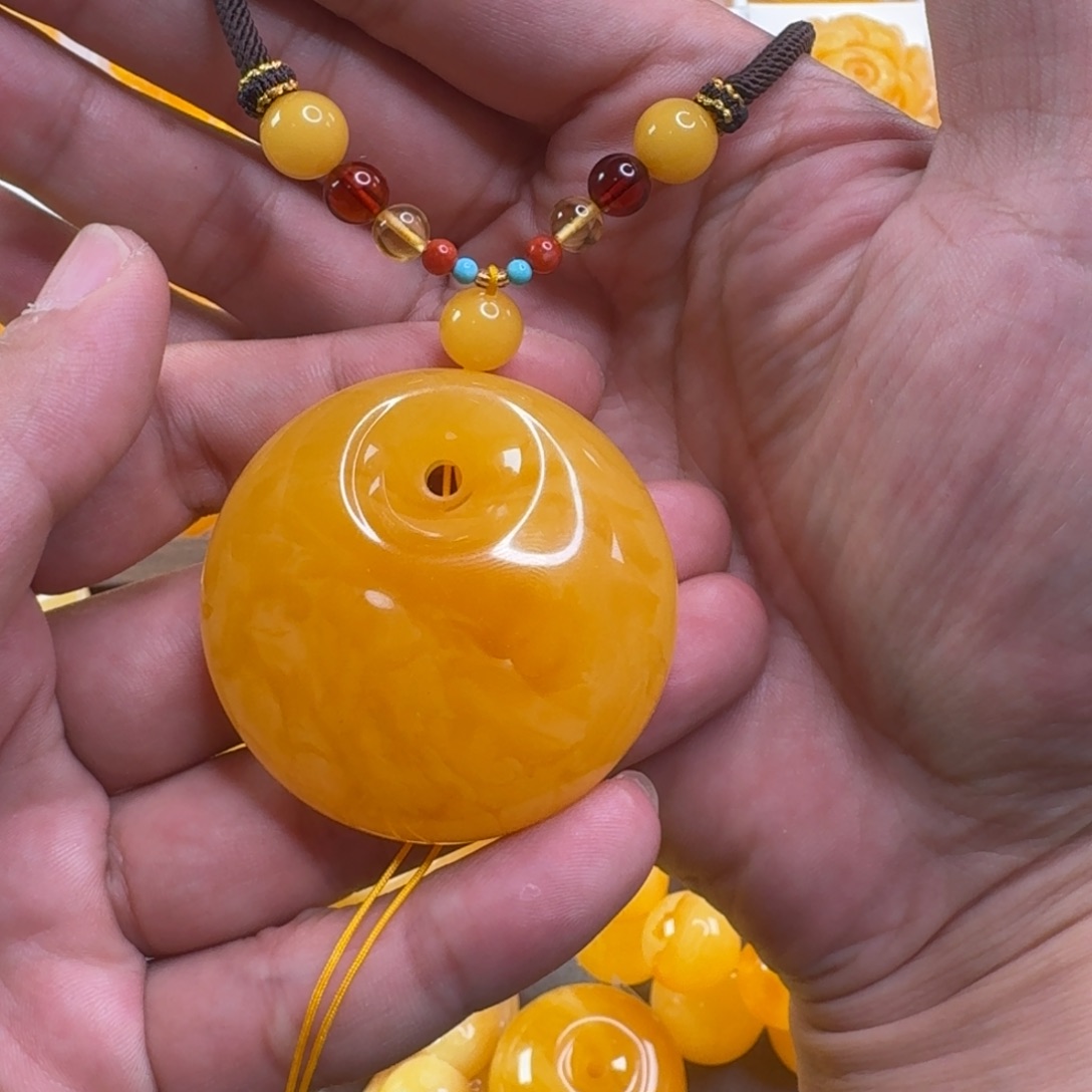 蜜蜡毛衣链未镶嵌