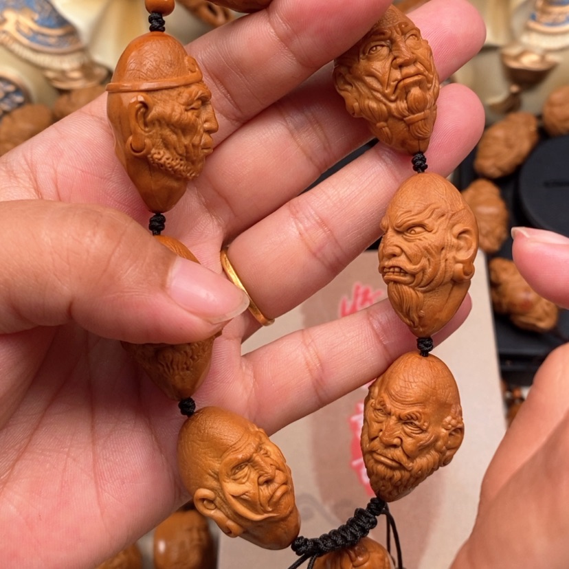 【闪购商品】橄榄核吊坠橄榄手工雕刻工艺