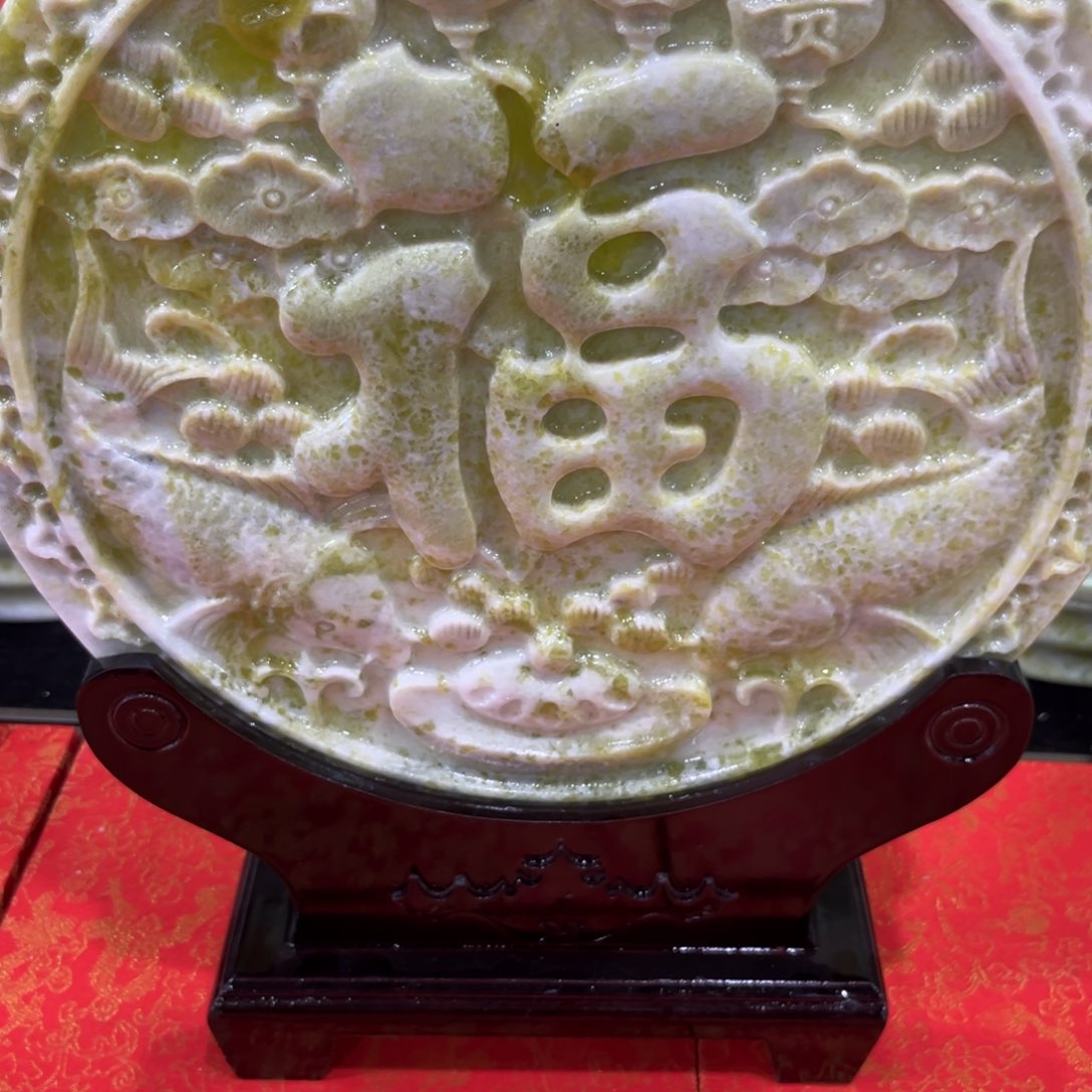 蛇纹石玉摆件合金呵*