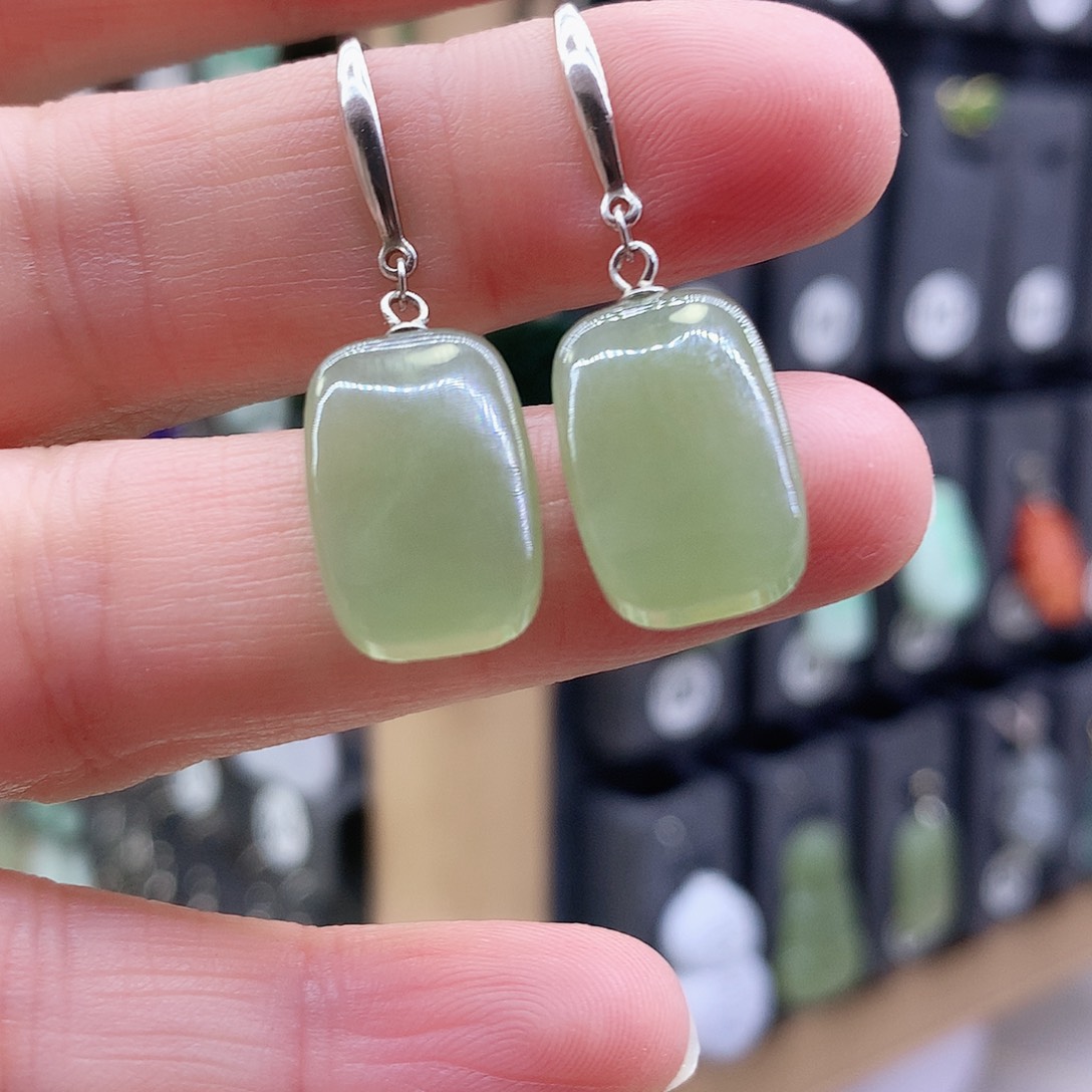 和田玉银S925镶嵌耳饰