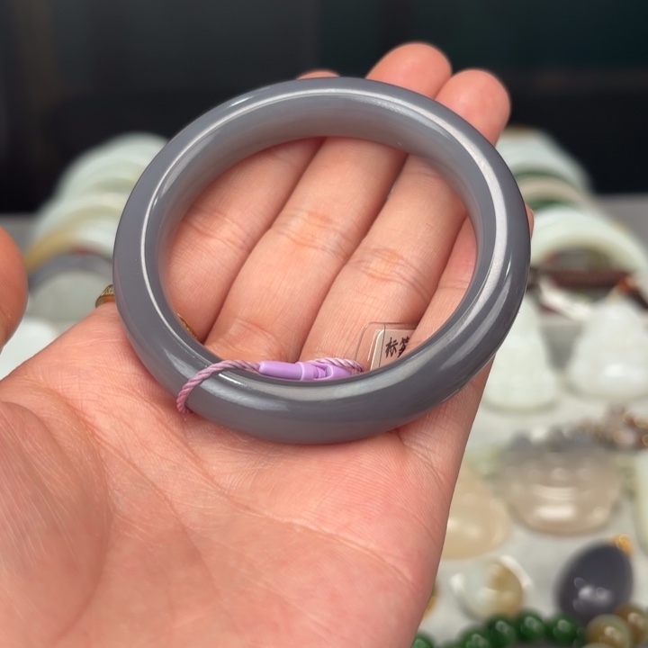 和田玉手镯未镶嵌53