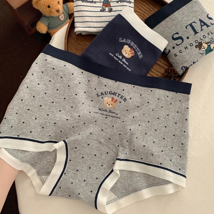 「“英伦小熊”平角内裤女款纯棉2025新款女生10A全棉裆女士小平角」