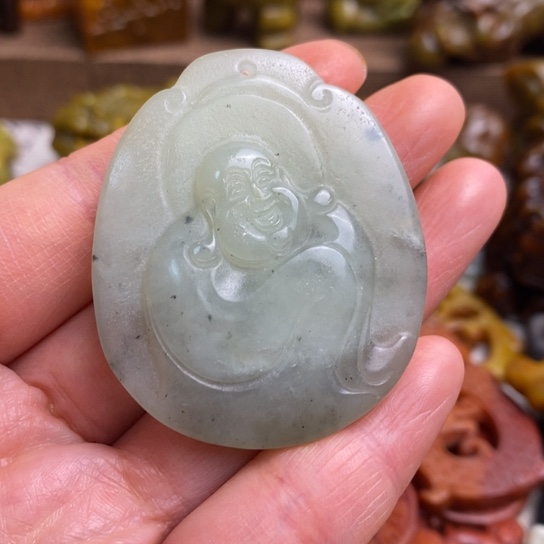 蛇纹石玉未镶嵌颈饰05