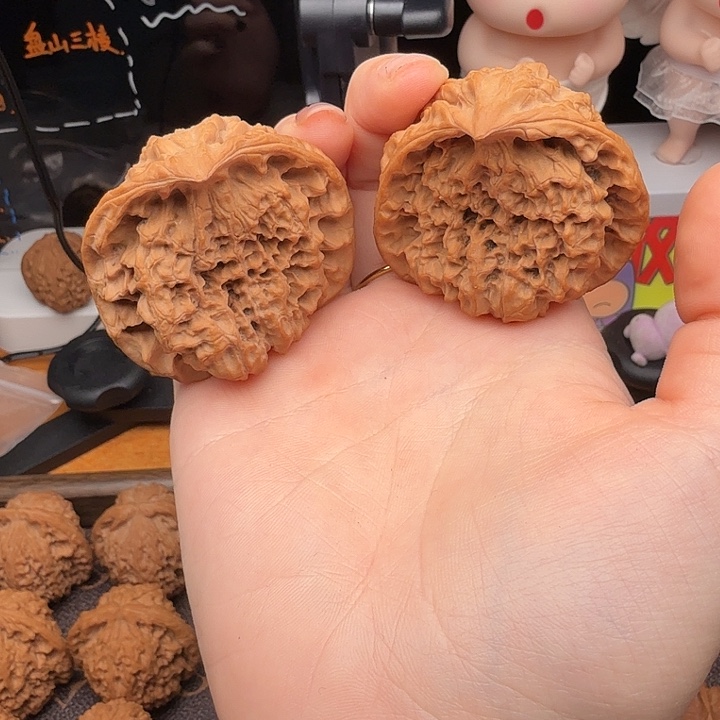 *****吊坠文玩核桃鹰嘴全