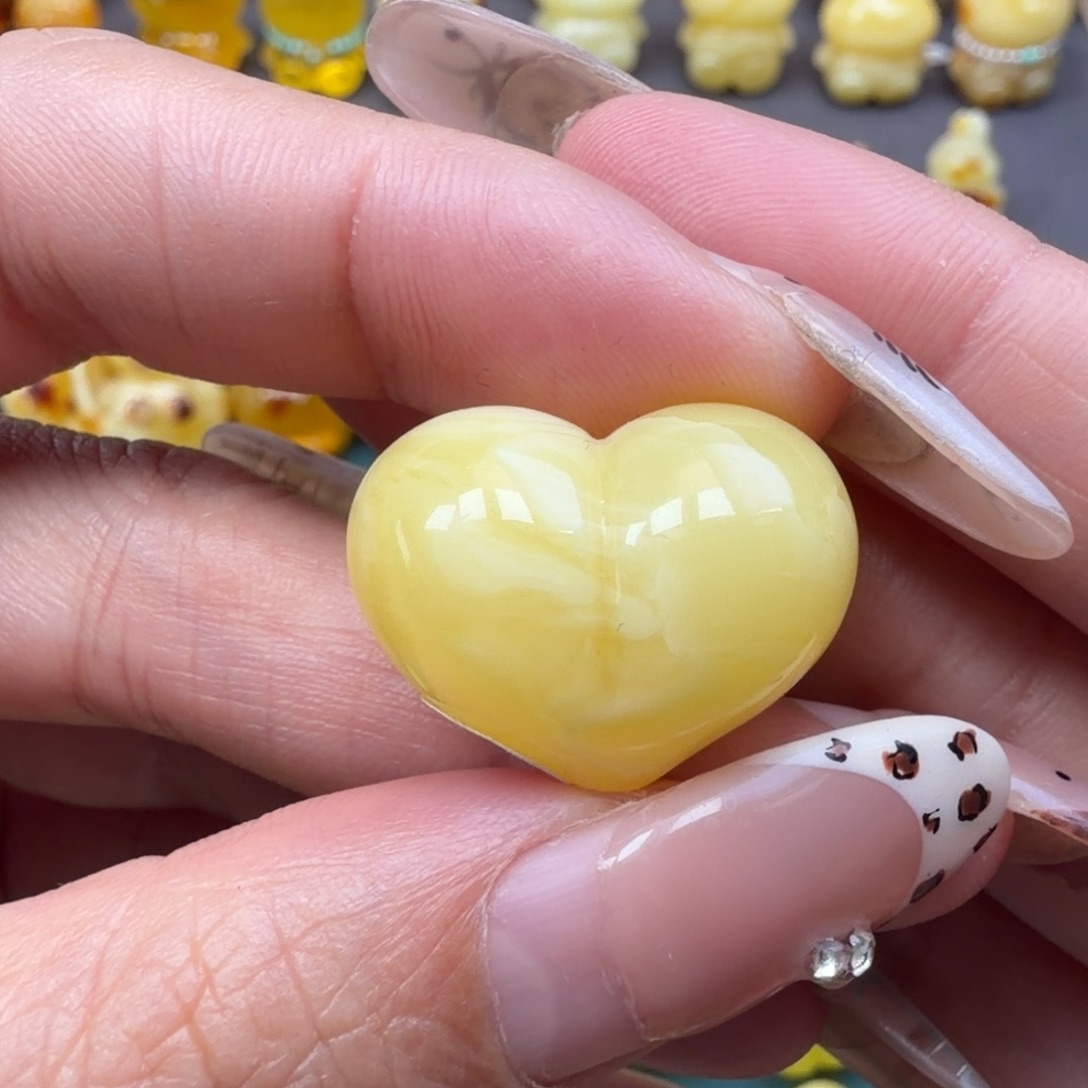 琥珀未镶嵌裸石蜜蜡