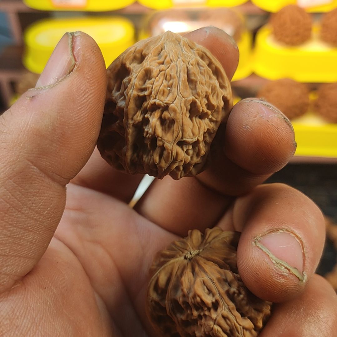 ****方吊坠文玩核桃磨盘