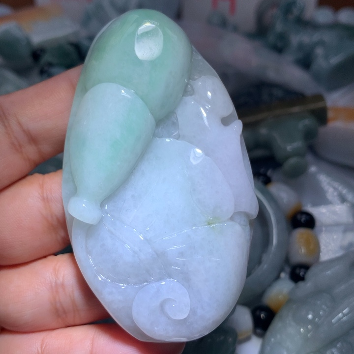 翡翠未镶嵌颈饰保真天然A货翡翠