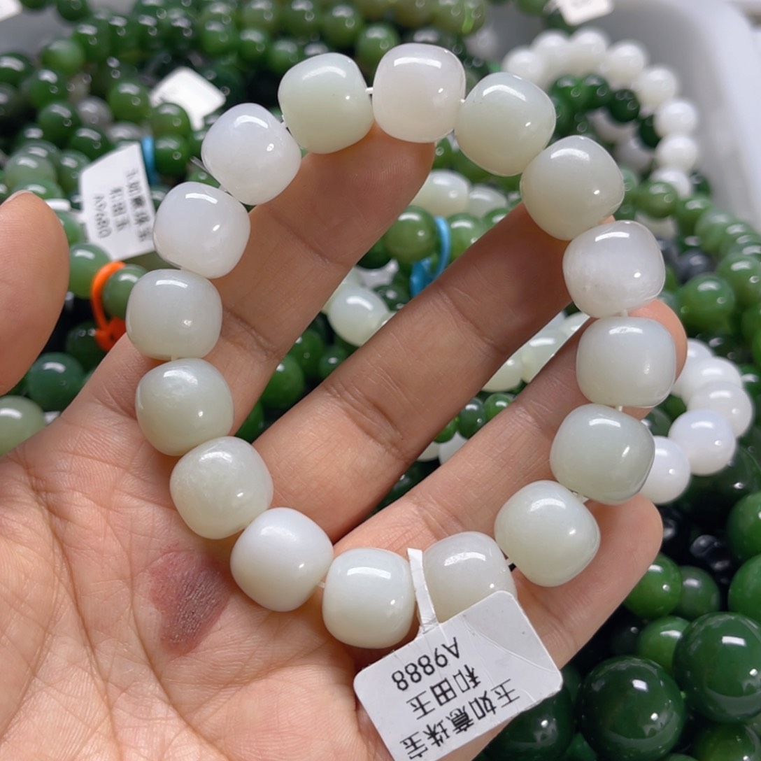 未镶嵌手链和田玉