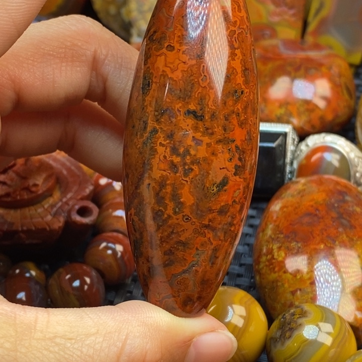 玛瑙/玉髓未镶嵌颈饰风****书