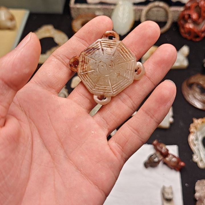 梵***寂和田玉未镶嵌车挂