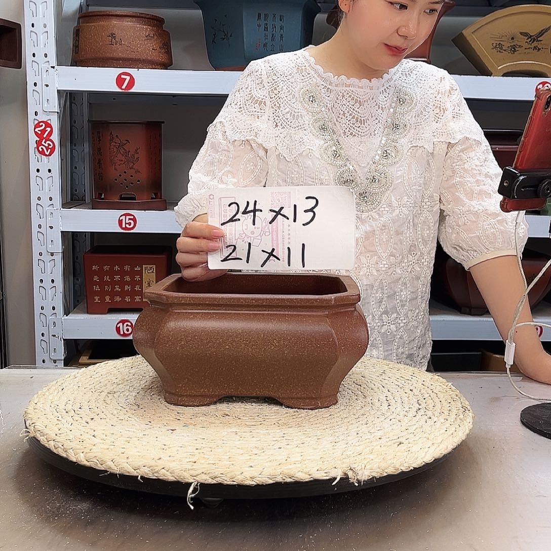 紫砂花盆紫砂花盆
