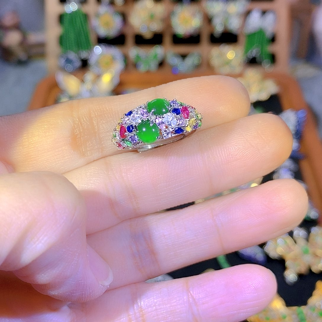 吊坠(不含链)银S925镶嵌翡翠