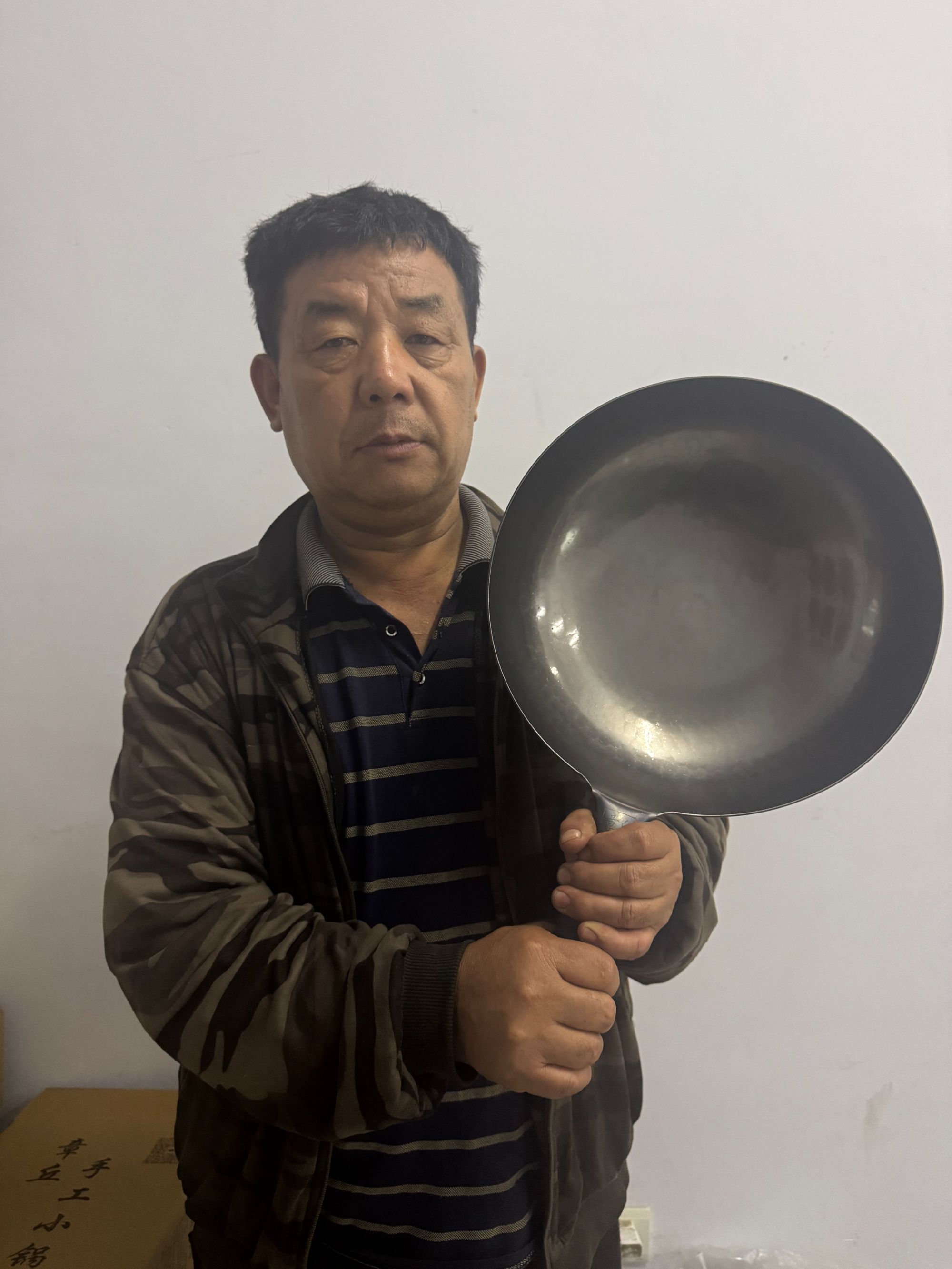 正宗章丘纯手工热锻炒锅十五万锤锻打无涂层不粘锅家用炒菜锅熟铁