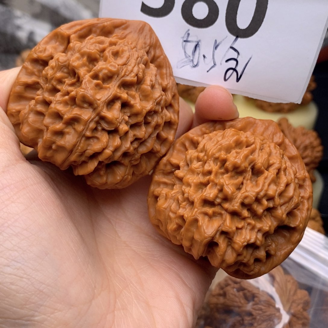 文玩核桃把件380号50.5全帽