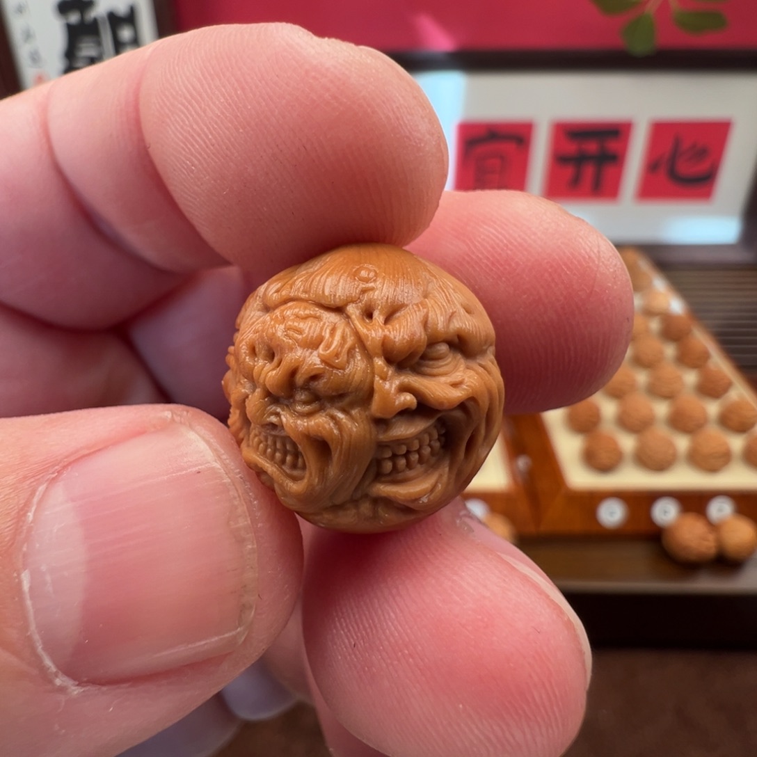 披***肠手串/手链核桃1.8多面恶僧