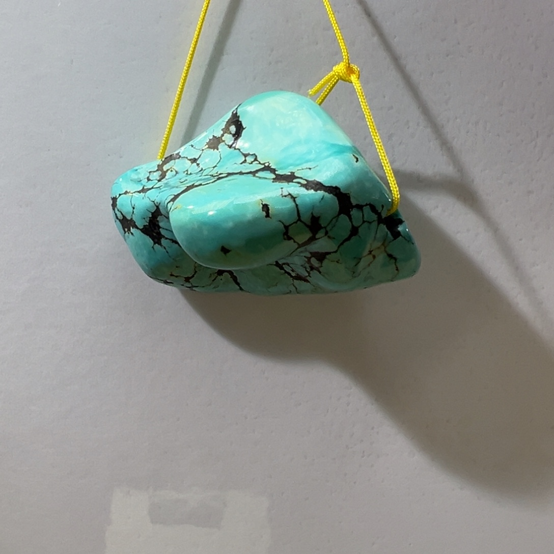 绿松石未镶嵌挂件